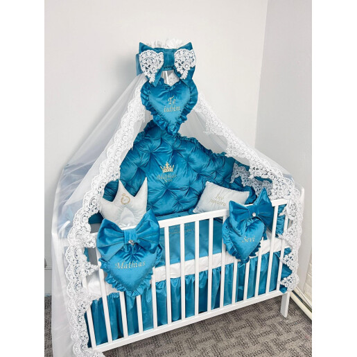 Pat + Saltea + Lenjerie pătuț bebeluși Prince din Catifea cu apărători matlasate, cearșaf, cuvertură pat și pernuta și baldachin cu suport 