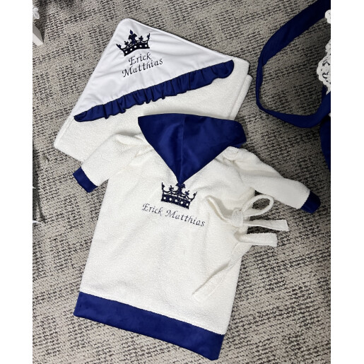 Pat + Saltea + Lenjerie pătuț bebeluși Princess Lux din Catifea cu apărători matlasate, cearșaf, păturică și pernuta și baldachin cu suport Bleumarin si dantela alba