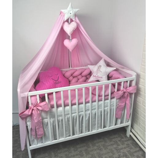 Pat + Saltea + Lenjerie de pat cu apărătoare împletită în 4 și perne decorative + baldachin colorat și suport, Deseda Fantezie