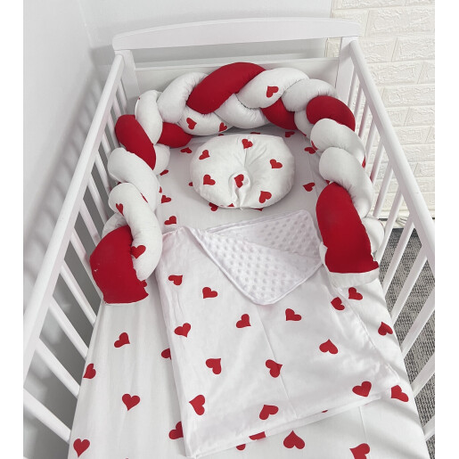 Set 5 piese Lenjerie de pat cu aparatoare impletita, port bebe si cuib babynest cu desfacere Deseda Inimioare rosii pe alb