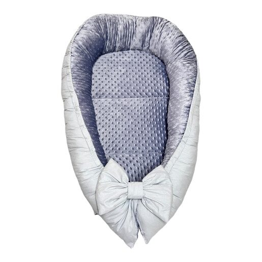 Set 3 în 1 Cuib baby nest bebelusi cu desfacere, perna slim și păturică dubla Minky alb, brodată 
