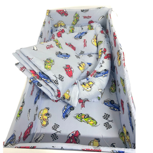 Patut bebe + saltea + Lenjerie de pat CN Cars + cuib + prosop de baie + perna personalizata