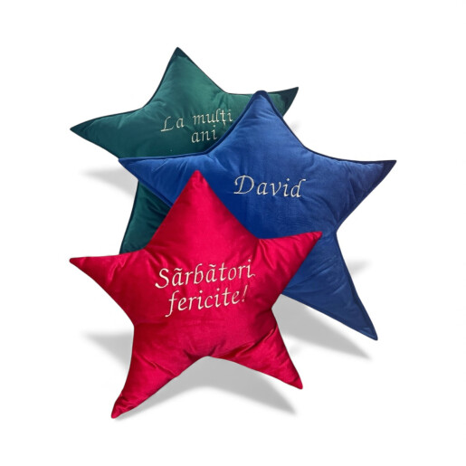 Perna Stea din Catifea, Brodată cu mesaj