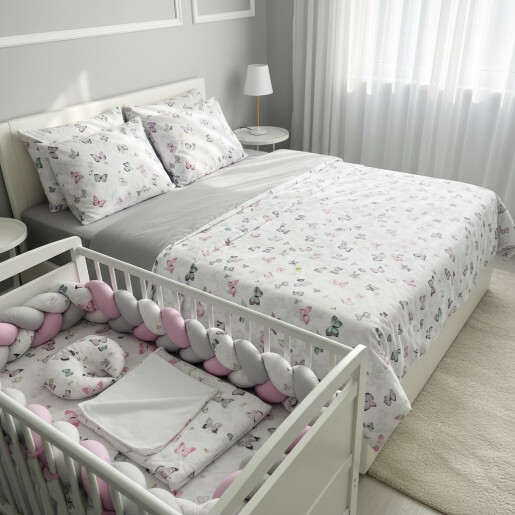 Lenjerie de pat cu 2 aparatori impletite Fluturasi gri- lila + lenjerie pat matrimonial Momente Deseda