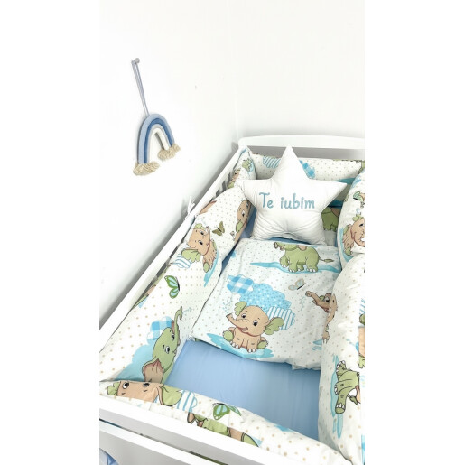 Pat + Saltea + Lenjerie cu 6 bucati Perne Lungi protectii laterale patut, cearșaf, păturică și pernuta Deseda Animale