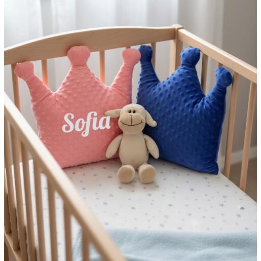 Perna decorativa ptr copii Personalizata Coronita din plush Mincky colorat Deseda