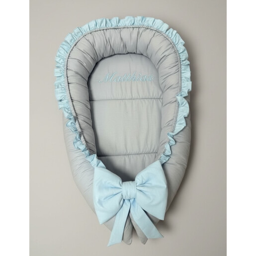 Cuib PERSONALIZAT babynest bebelusi cu desfacere si volanase Baby blue - gri - gri Elegance by Deseda