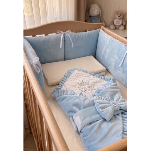 2 in 1 Port bebe si plapumioara Personalizata bebelusi Catifea si volanas LUX by Deseda Baby blue