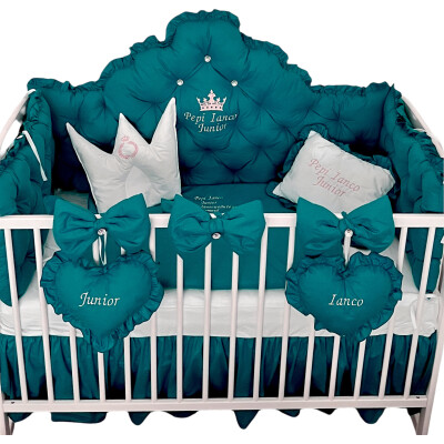 Lenjerie pătuț bebeluși cu apărători matlasate, cearșaf, păturică și pernuta Deseda Prince Verde smarald