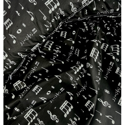 Lenjerie de pat din bumbac satinat, pt 2 persoane Deseda Note muzicale pe negru