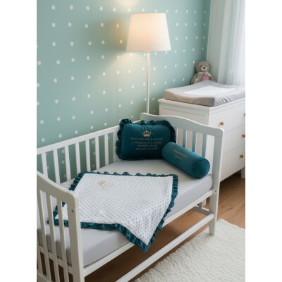 Set Paturica Personalizata din catifea si mincky +perna personalizata Deseda + perna cilindru