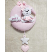 Decoratiune personalizata, Urs pe luna Roz pal - alb, de agățat la baldachin, pe perete sau la pătuț bebeluși