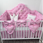 Lenjerie pătuț bebeluși cu apărători matlasate, cearșaf, păturică și pernuta Deseda Princess ROZ baby