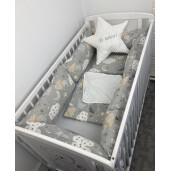 Lenjerie cu 6 bucati Perne Lungi protectii laterale patut, cearșaf, păturică și pernuta Deseda Norisori gri- bej