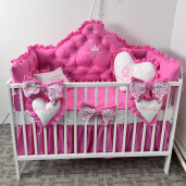 Pat + saltea + Lenjerie de pat cu apărători matlasate Princess + baldachin cu volanase și suport + cuib asortat personalizat