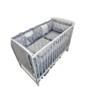 Lenjerie Personalizata cu aparatori din 7 pernute pufoase, perna paturica si cearsaf cu volan Deseda Coronițe albe pe gri