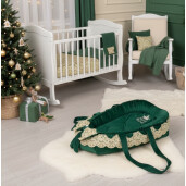 Cuib baby nest bebelusi DeLuxe din Catifea, Personalizat si cu dantela aurie, mânere, salteluta matlasata detașabilă Deseda Verde crud