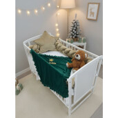 Lenjerie de pat 4 piese din CATIFEA Bej aurie cu apărătoare împletită în 3, paturica și perna deco steluța din catifea Deseda