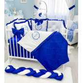 Lenjerie de pat cu apărători matlasate și perna deco și fundițe colorate Deseda Albastru Royal