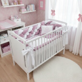 Pat + saltea + Lenjerie cu apărătoare împletită în 4, 240 cm, din CATIFEA + cearșaf + plăpumioară + pernuta slim Deseda LUX Roz pudrat - alb