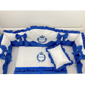 Lenjerie de pat cu apărători matlasate boltite, fundițe, Broderie regala, 7 piese Albastru Royal - Alb